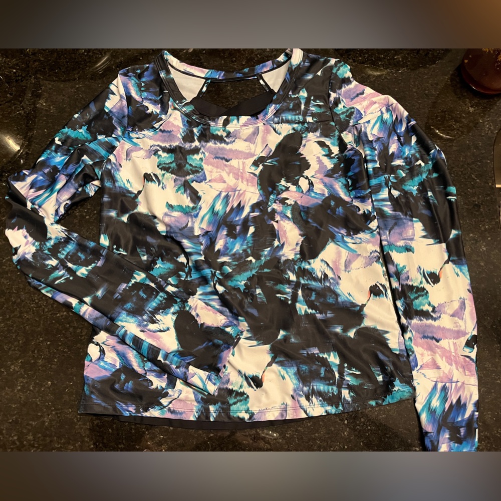 Fabletics athletic top Size Large multicolor